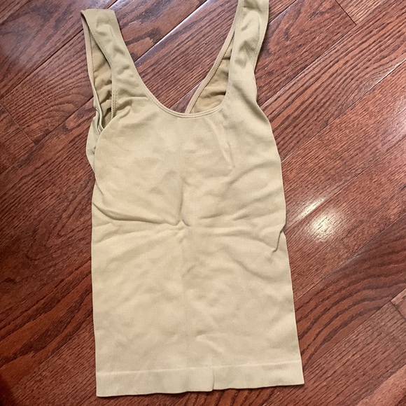 Heavenly Shapewear Tank Top - Picture 3 of 3